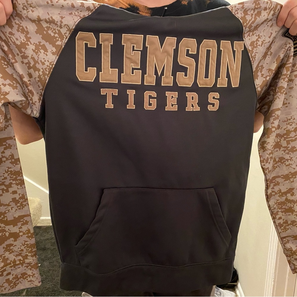 Small Clemson Camo hoodie